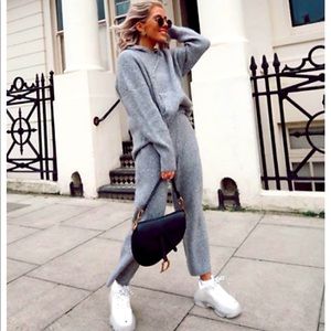 Zara size S knit sweater jogger set